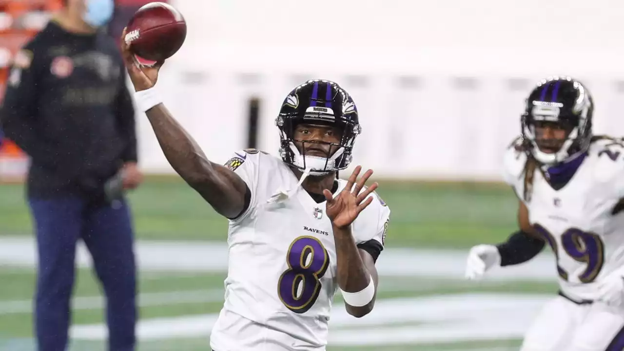 How Lamar Jackson's Trade Request Could Impact Bears' Rebuild, Future