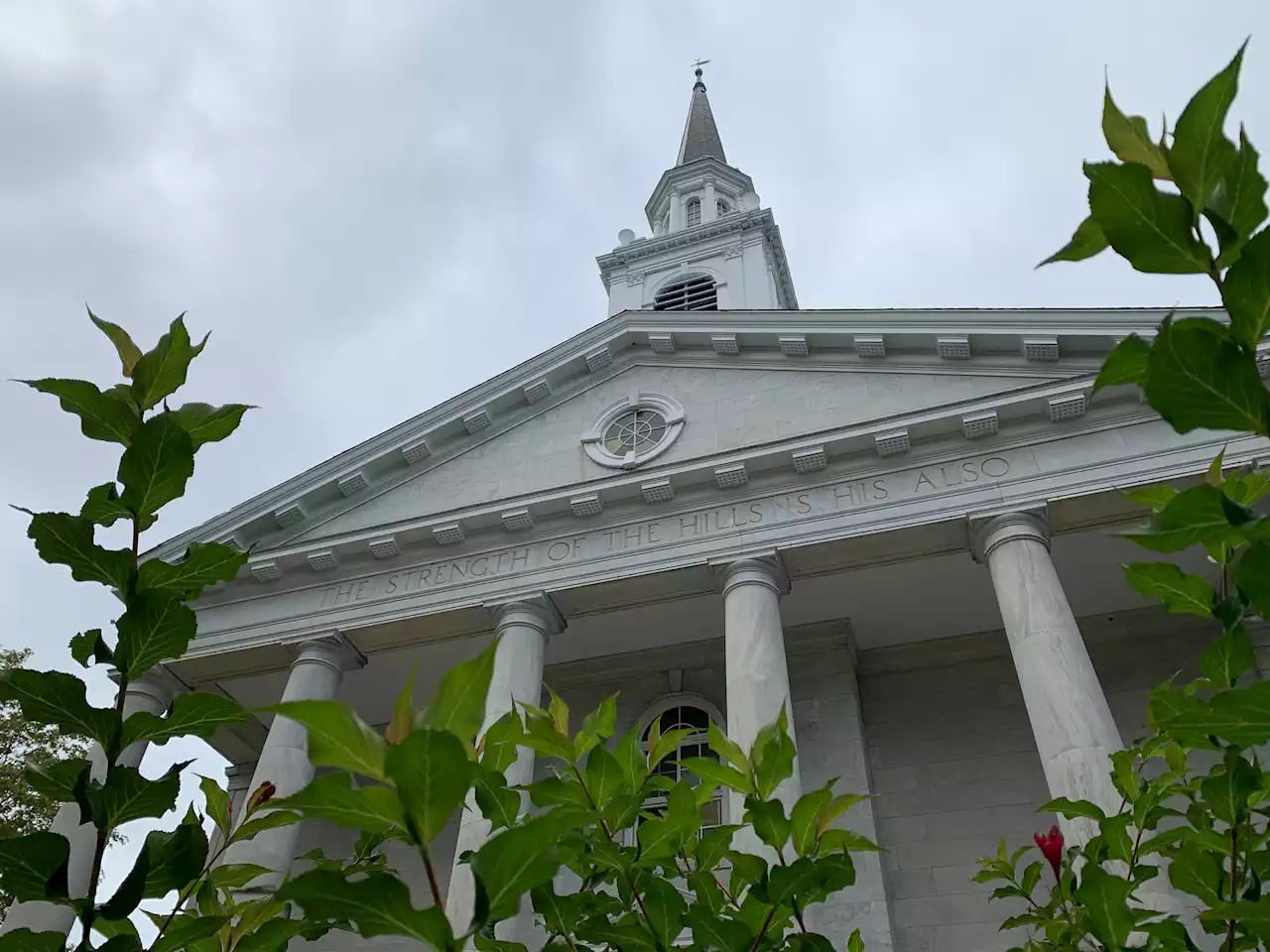 Former Vermont Governor Sues College Over Chapel Name Removal