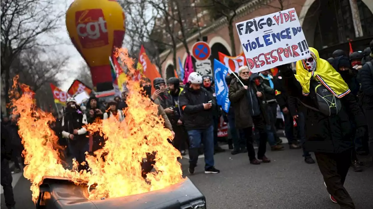 Francia: los sindicatos advirtieron que sólo dialogarán con el Gobierno si se retira la reforma previsional