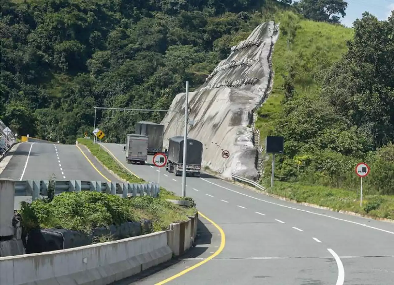 Prometen que trayecto Medellín-Bogotá se reduciría en 2 horas con nueva doble calzada - Pulzo