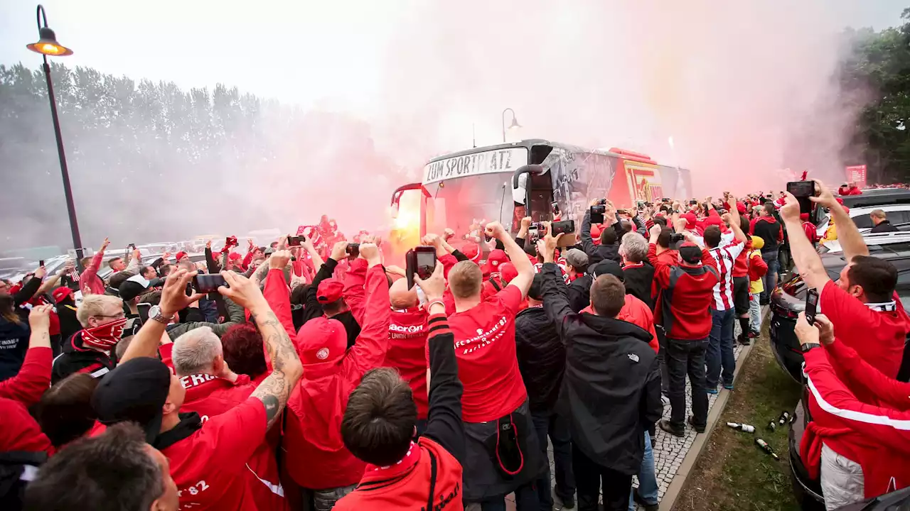 Bundesliga: l'Union Berlin fête l'anniversaire... de son chauffeur de car