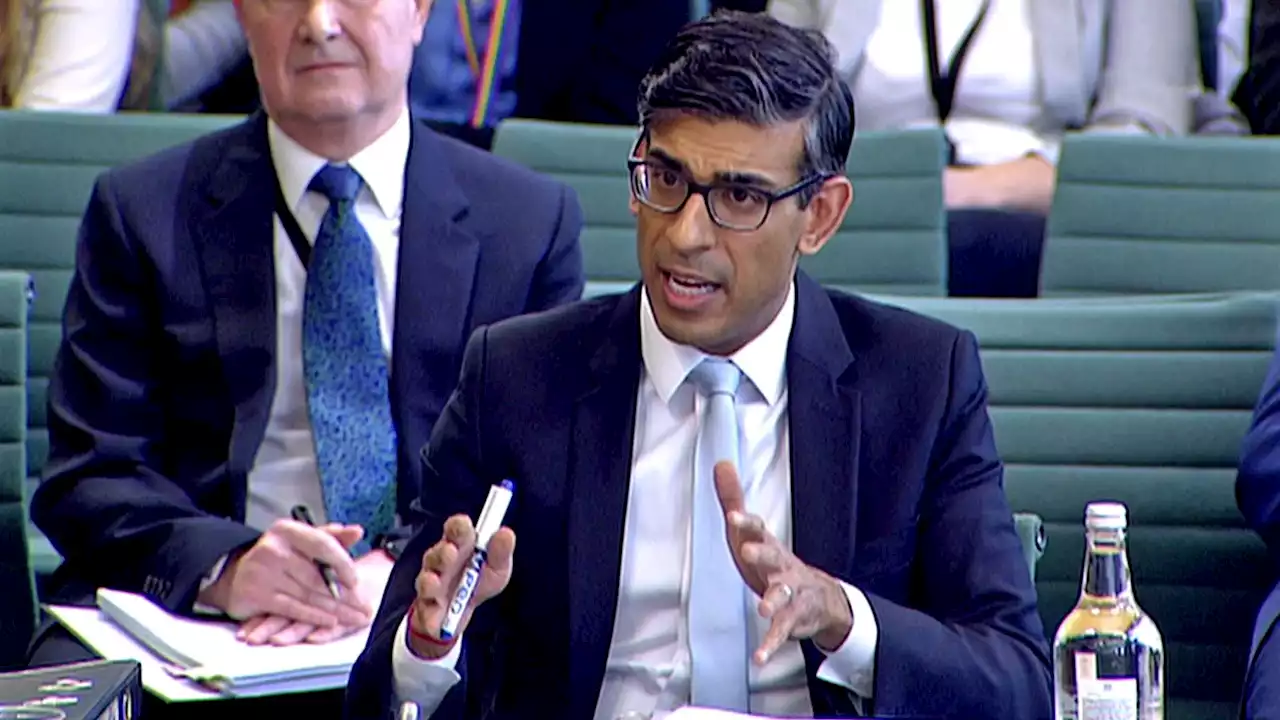 Rishi Sunak defends detention of children in new Illegal Migration Bill