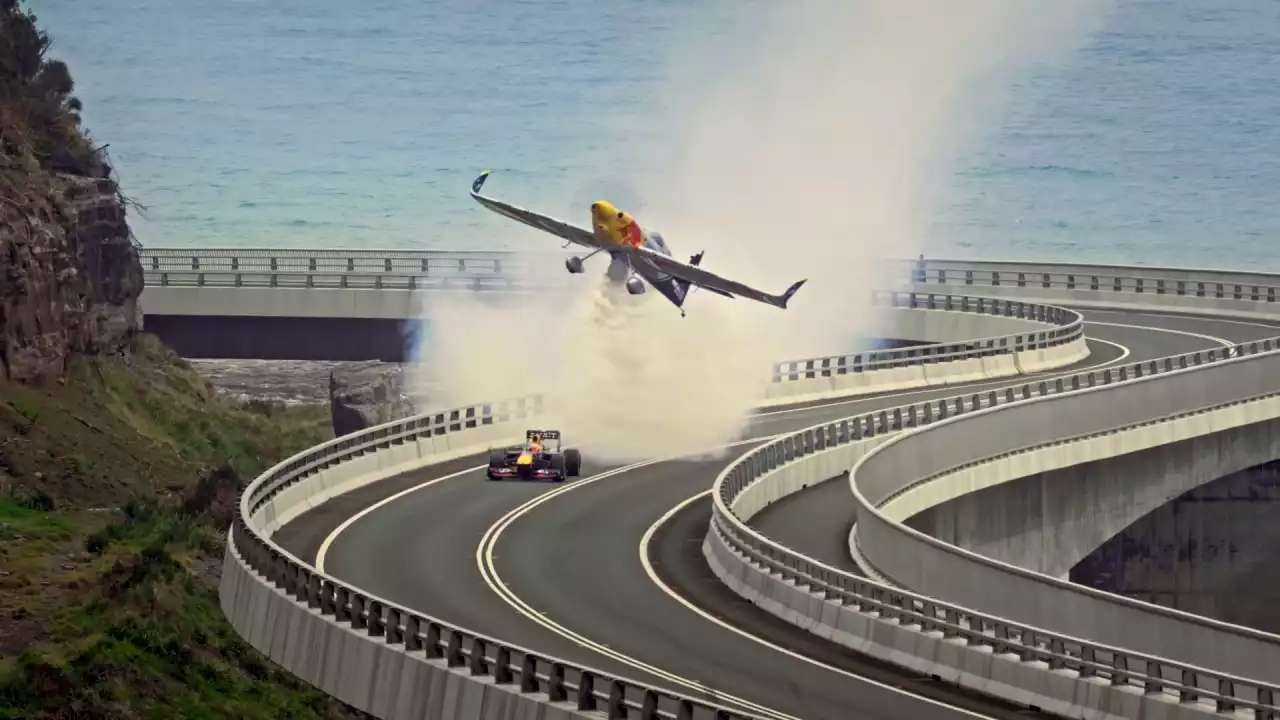 Ricciardo stuns fans in incredible Red Bull promotional video