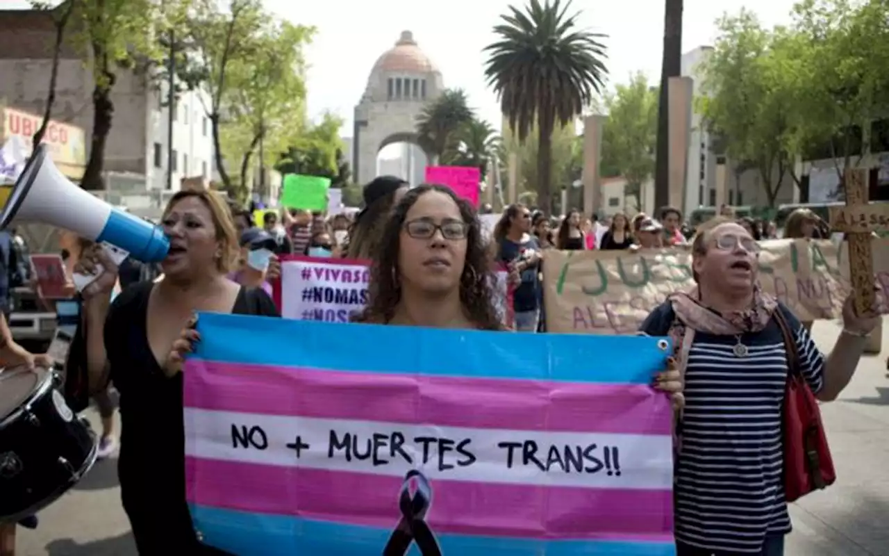 Urge cambio cultural para favorecer a las personas trans: UNAM