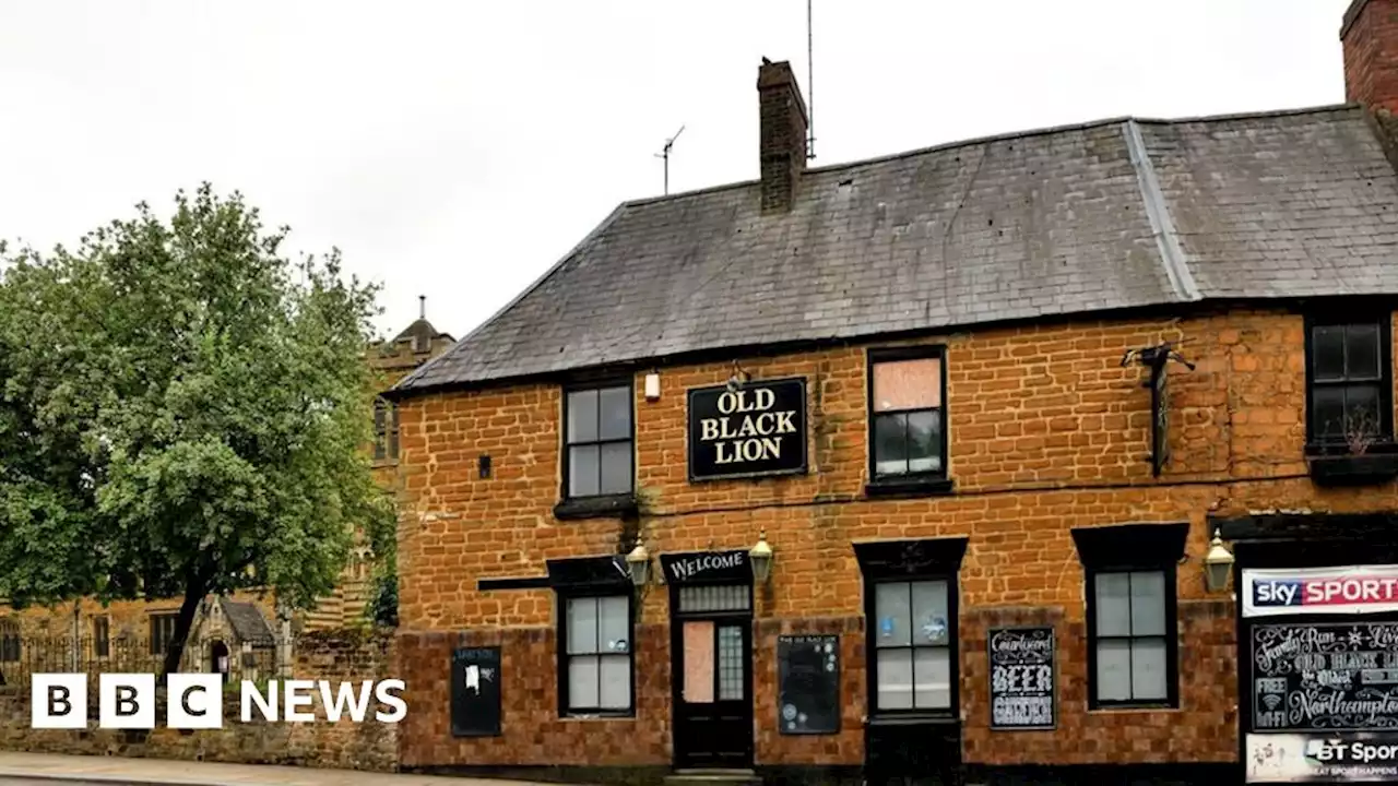 Old Black Lion: Work on historic Northampton pub begins