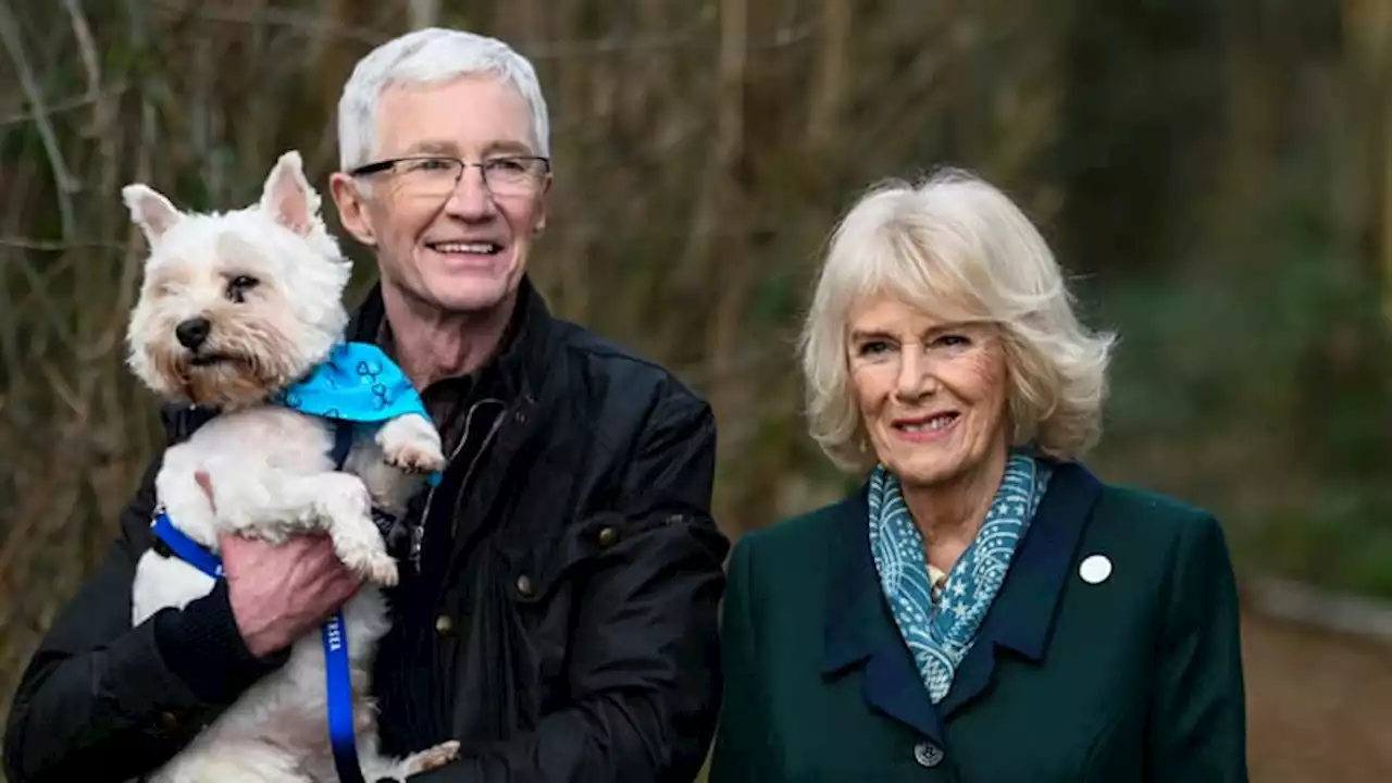 Royaume-Uni: les hommages se multiplient après la mort de Paul O'Grady, 'icône' de la culture drag