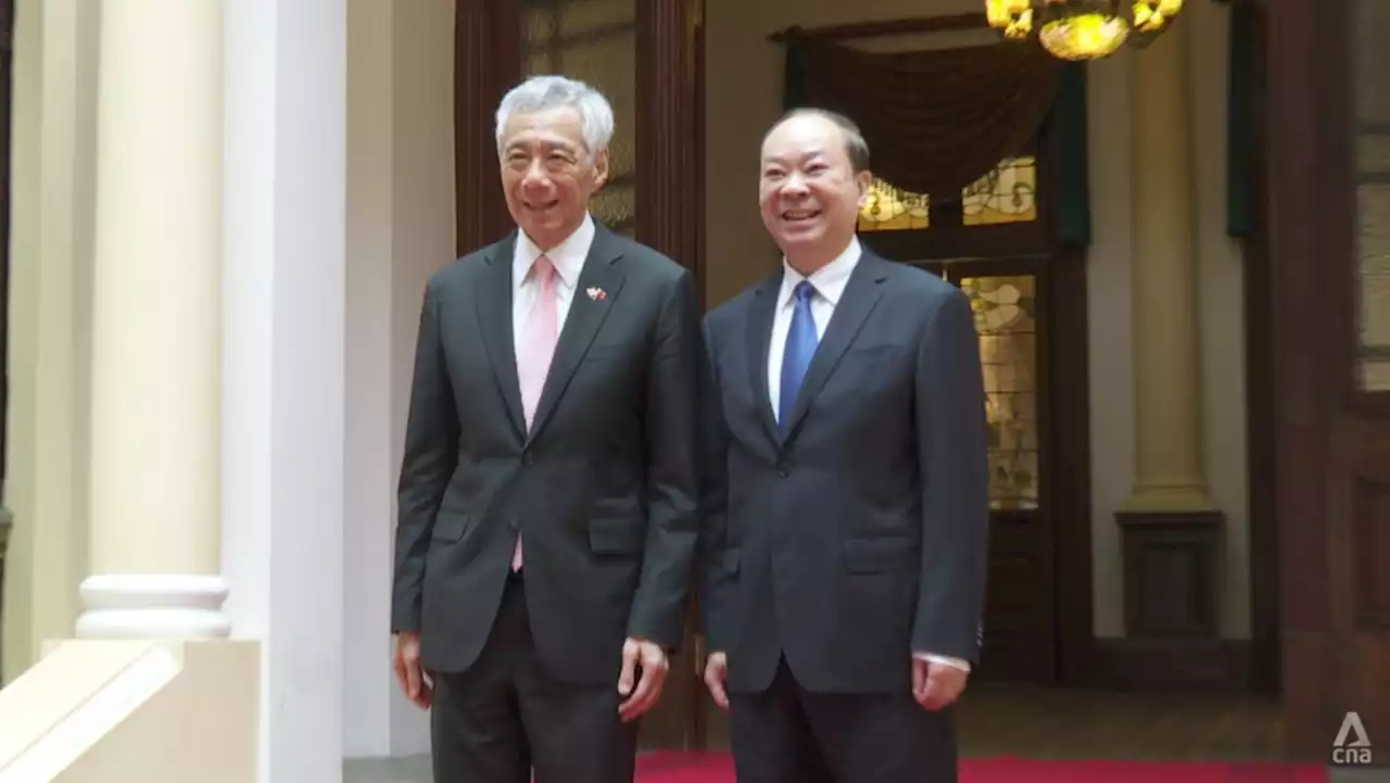 Singapore's PM Lee meets Guangdong official Huang Kunming on third day of China visit