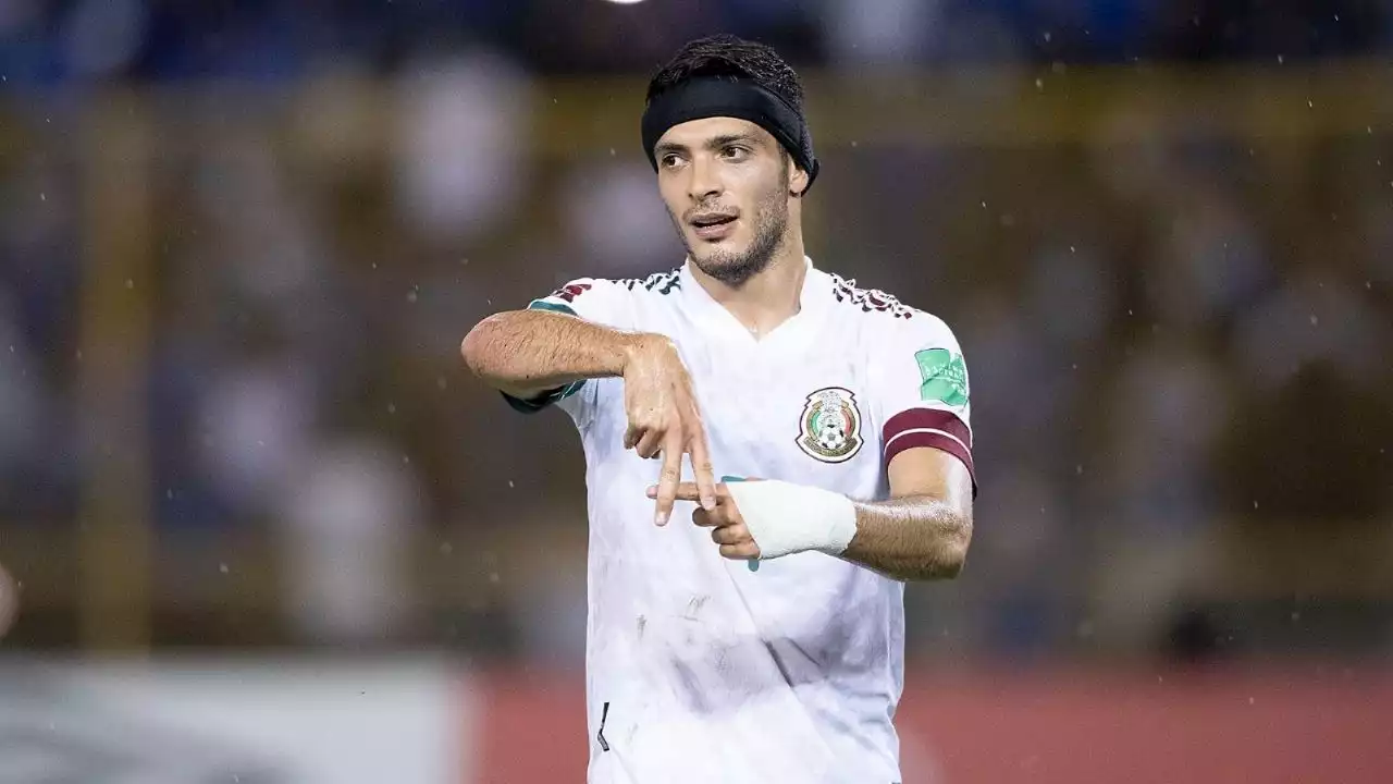 Dejó de ser figura: el número que explica el triste presente de Raúl Jiménez en la Selección Mexicana