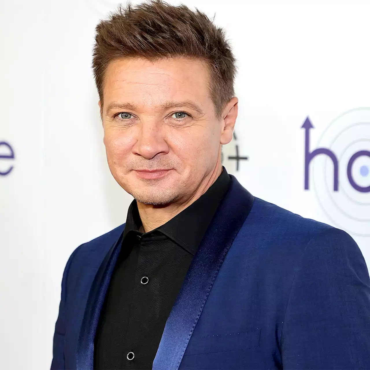 Emotional Jeremy Renner Says He Would “Do It Again” to Save Nephew in First Interview Since Accident - E! Online