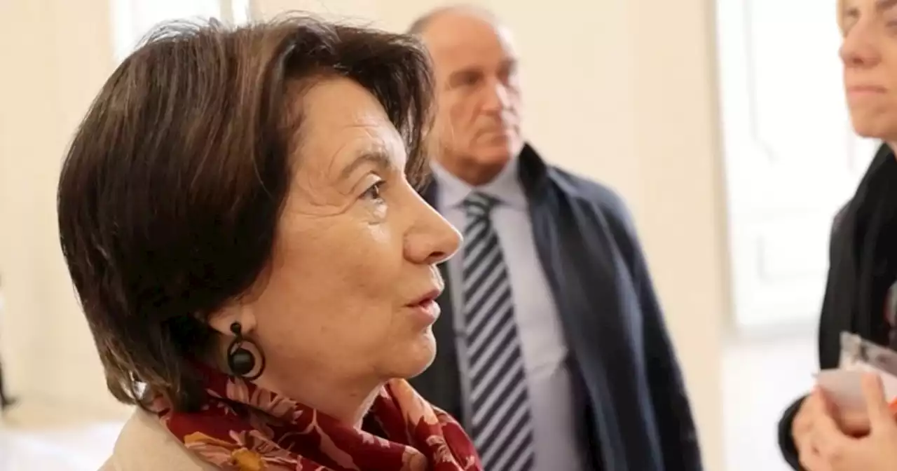 Figli coppie omogenitoriali, il ministro Roccella chiude ai sindaci sulle trascrizioni: 'Non c'è nessun confronto da fare, ci sono le leggi' - Il Fatto Quotidiano