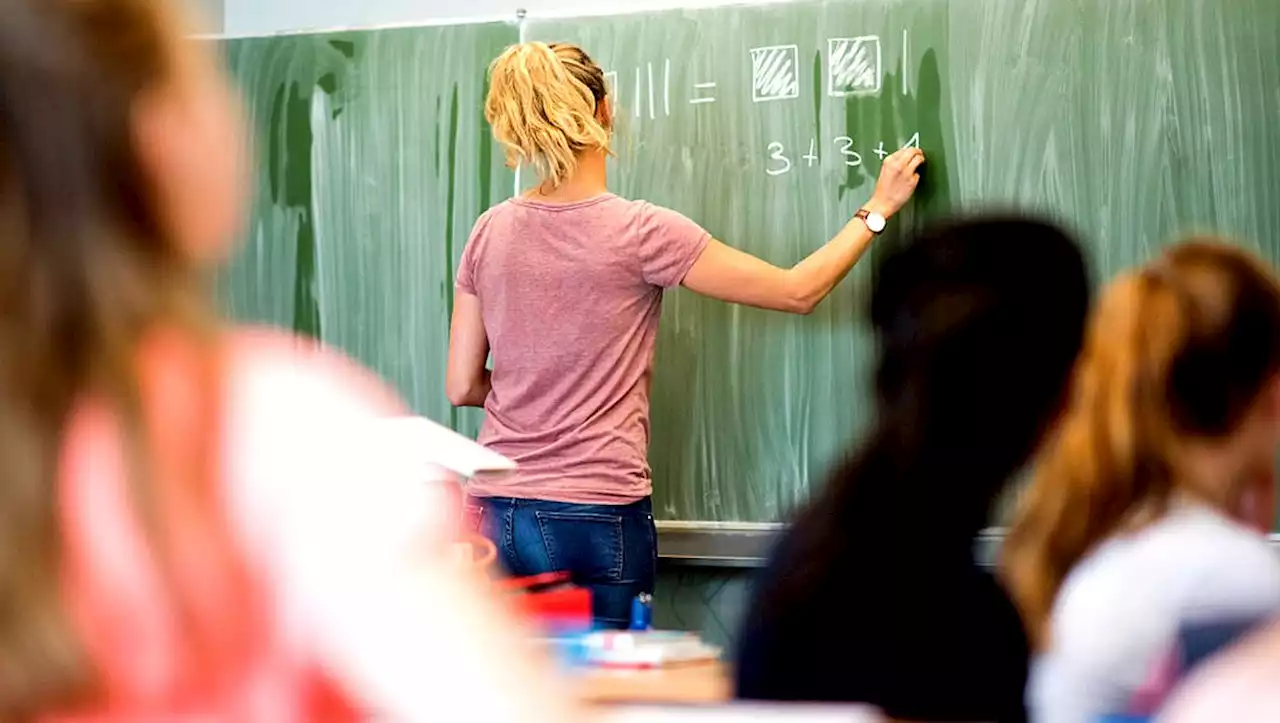 Lehrermangel, Überlastung: Schulen in höchster Not