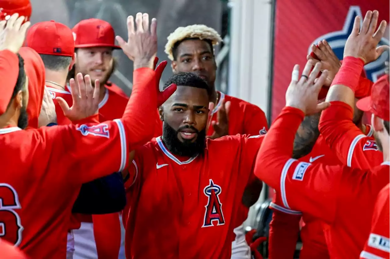 Angels pull away from Dodgers in Freeway Series finale