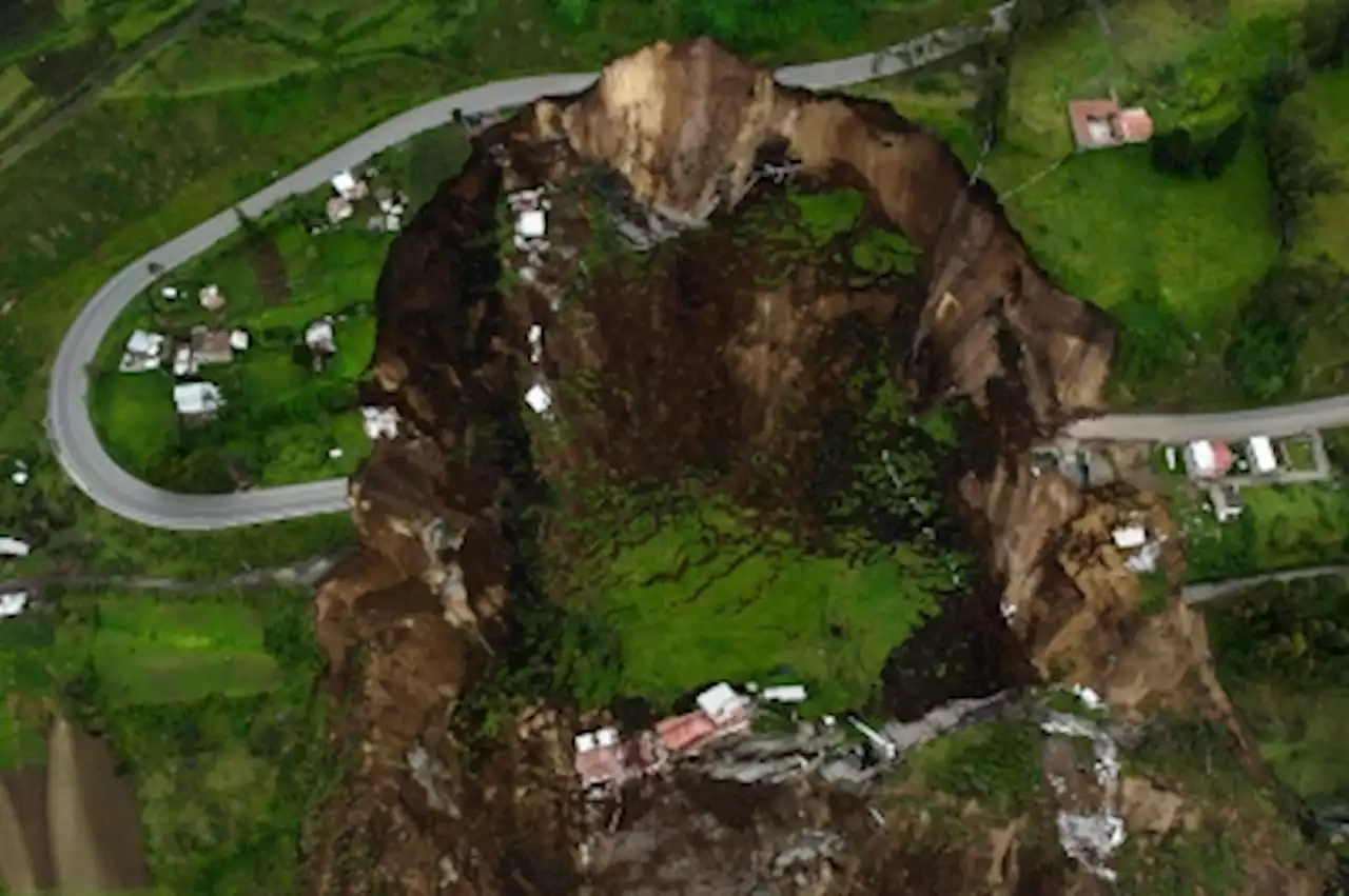 Race against time to save dozens missing after Ecuador mudslide