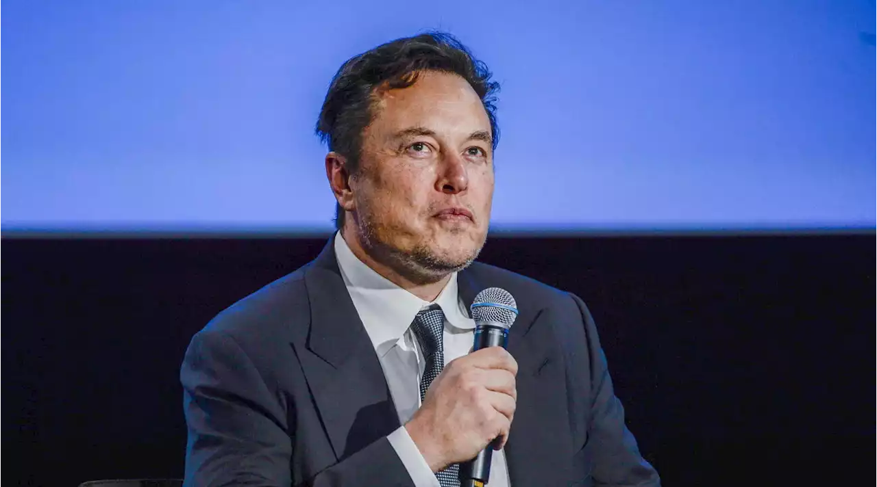 Elon Musk lancia l'allarme sull'intelligenza artificiale: 'Un rischio per l'umanità'