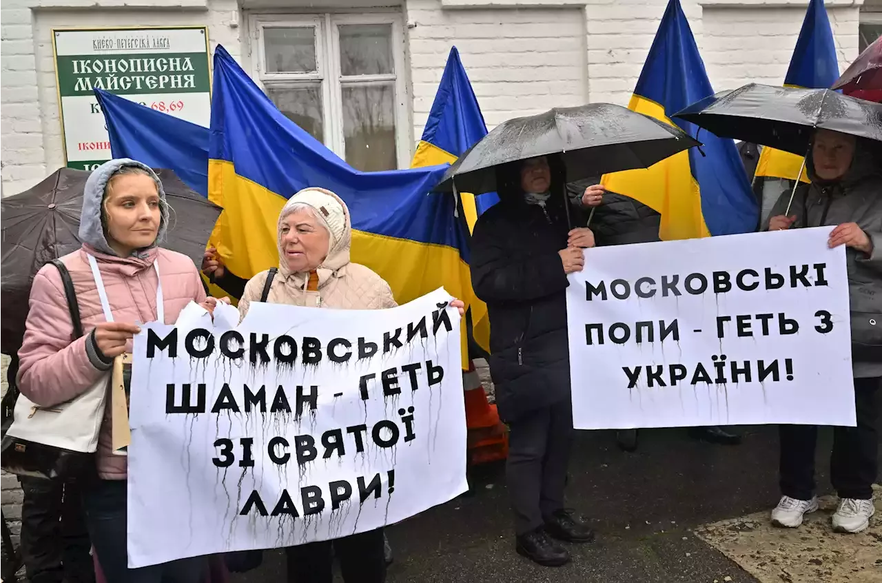 'Pro-Moscow' monks resist Zelensky's eviction from Ukraine monastery