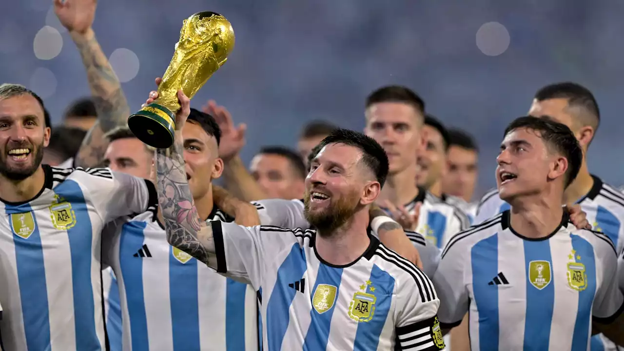 Argentine: 'que cette folie ne s’arrête jamais', lance Messi sur un nuage