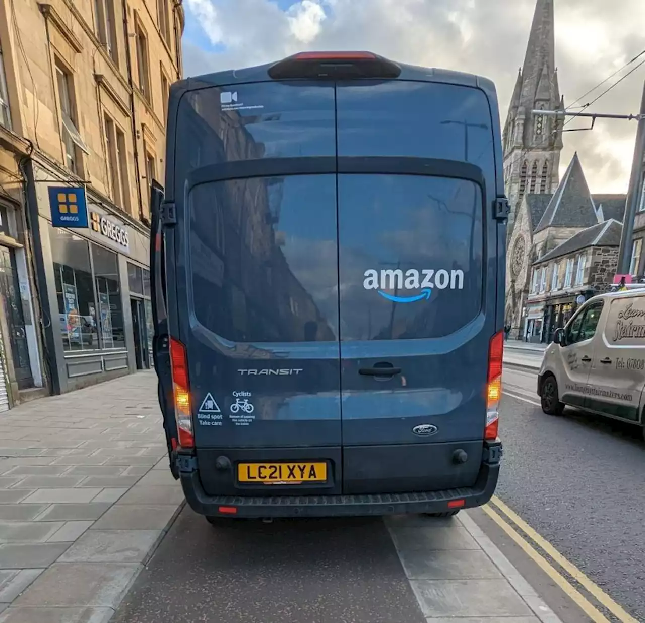 Cycle lane notorious for parked cars 'urgently' needs bollards, councillor warns 'genuine concern' of fatality