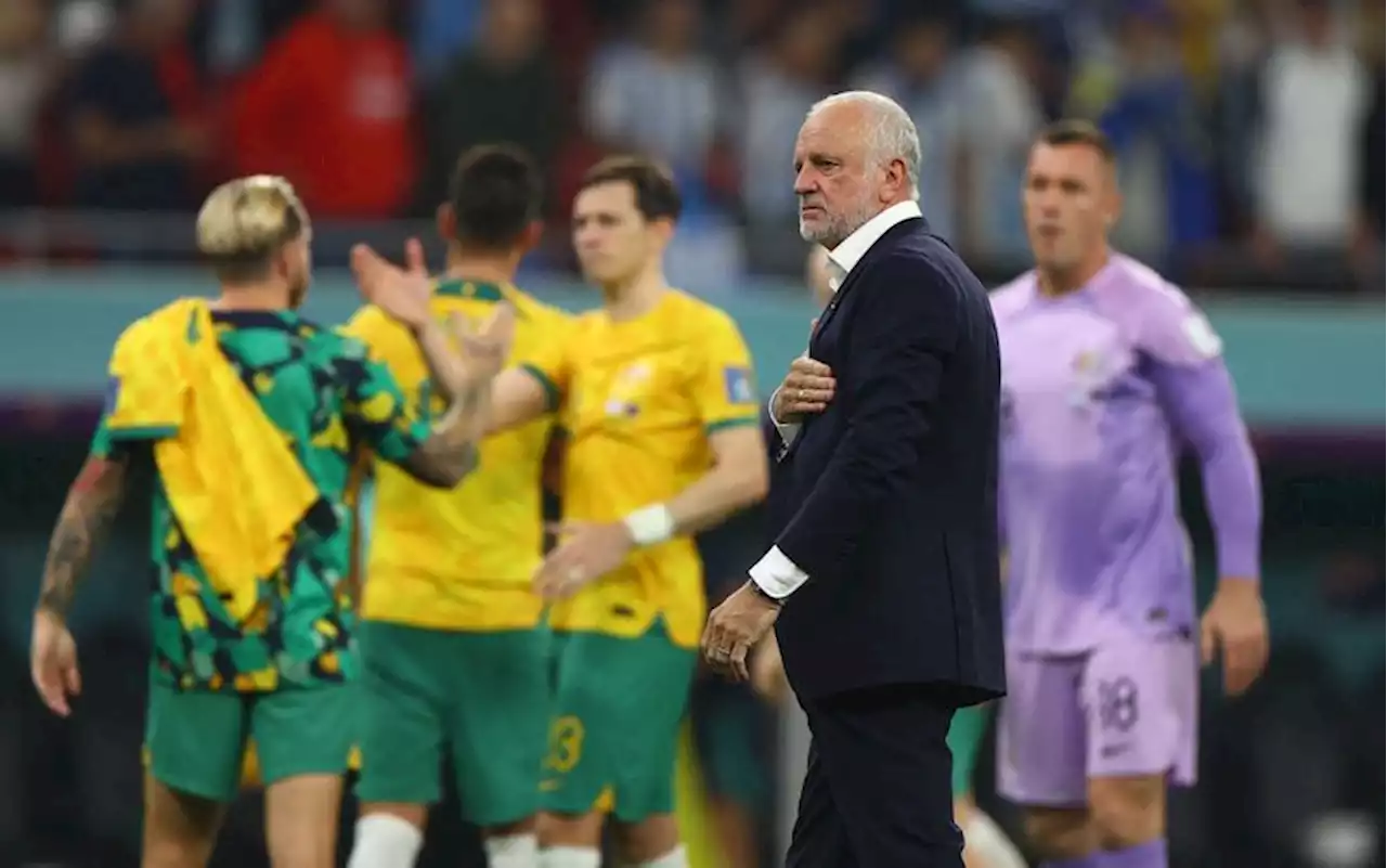 Soccer-Australia coach sends youngsters back to the gym after Ecuador loss