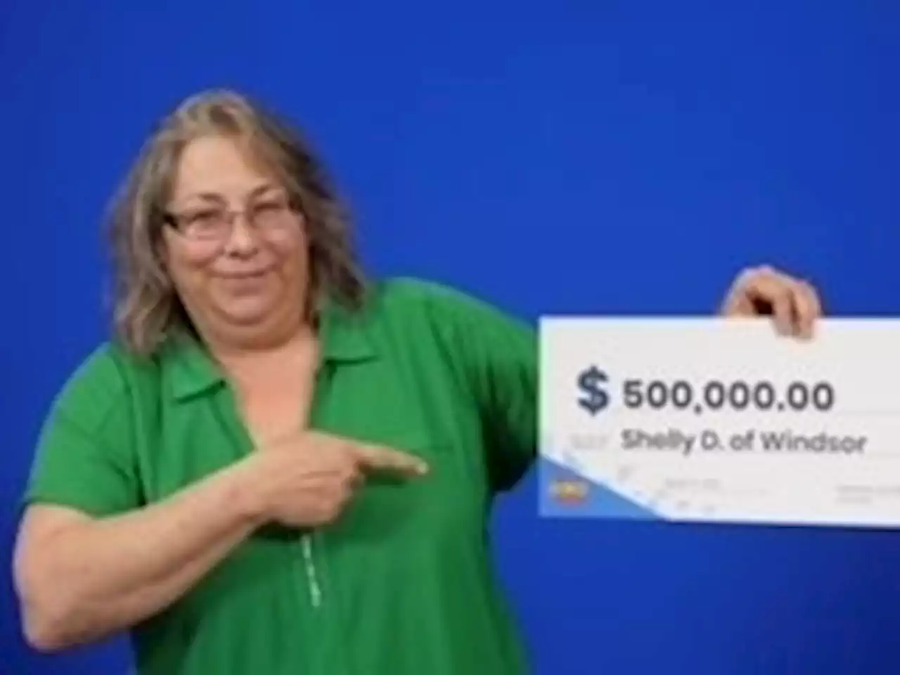 Windsor retired mom has Jeep plans after $500,000 lottery win