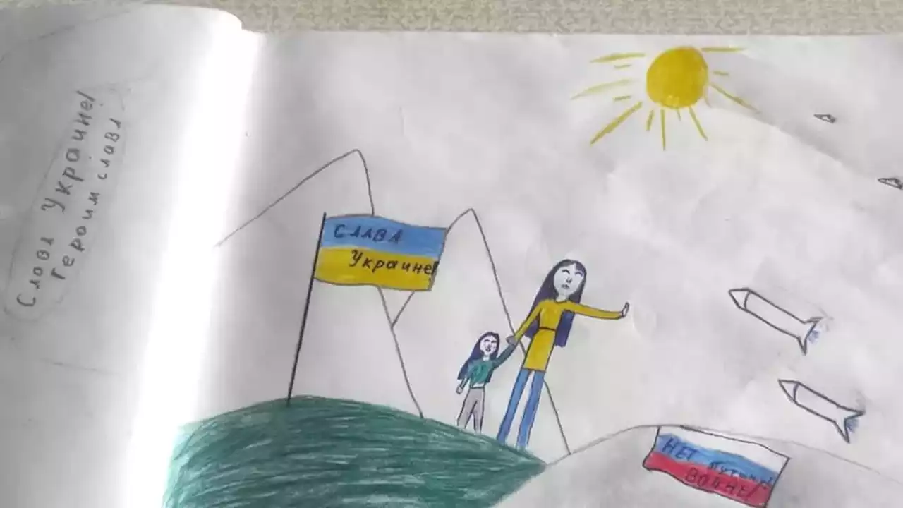 Russia, padre condannato perché la figlia ha fatto un disegno contro la guerra