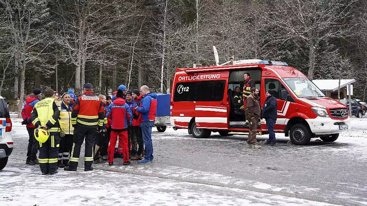 Zwei Tote nach Absturz von Kleinflugzeug im Bayerischen Wald