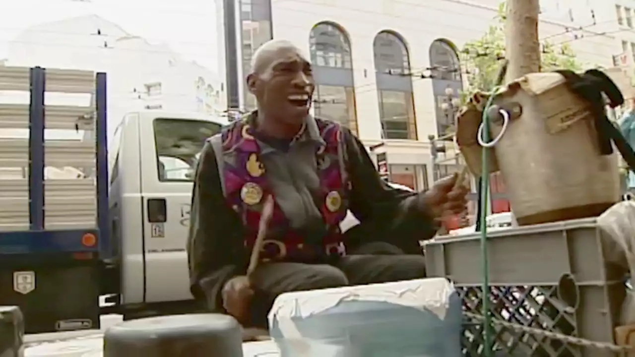 Larry Hunt, known as San Francisco's 'Bucket Man' of Market Street, dies at 64