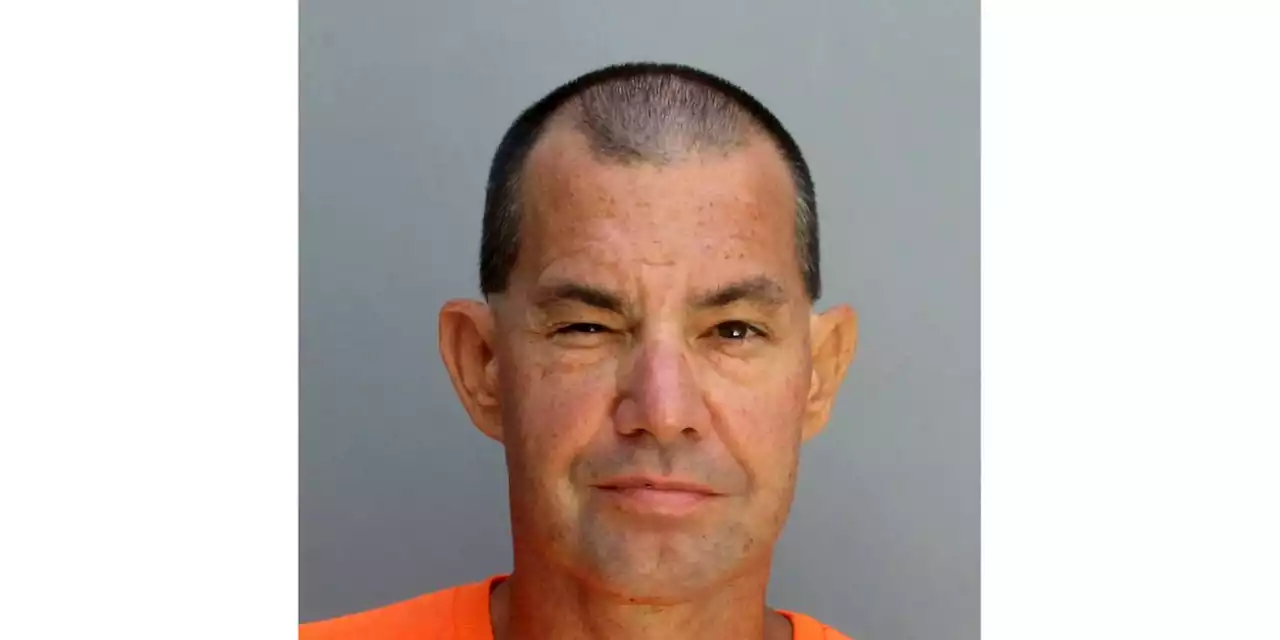 Hobbs vows not to carry out execution scheduled by court