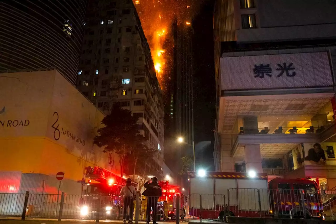 Massive fire hits Hong Kong high-rise construction site