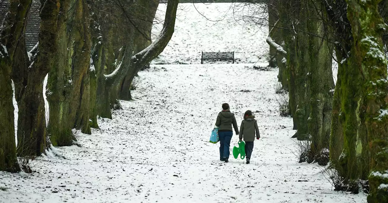 Glasgow weather hour by hour snow forecast as city cold-snap to hit within days