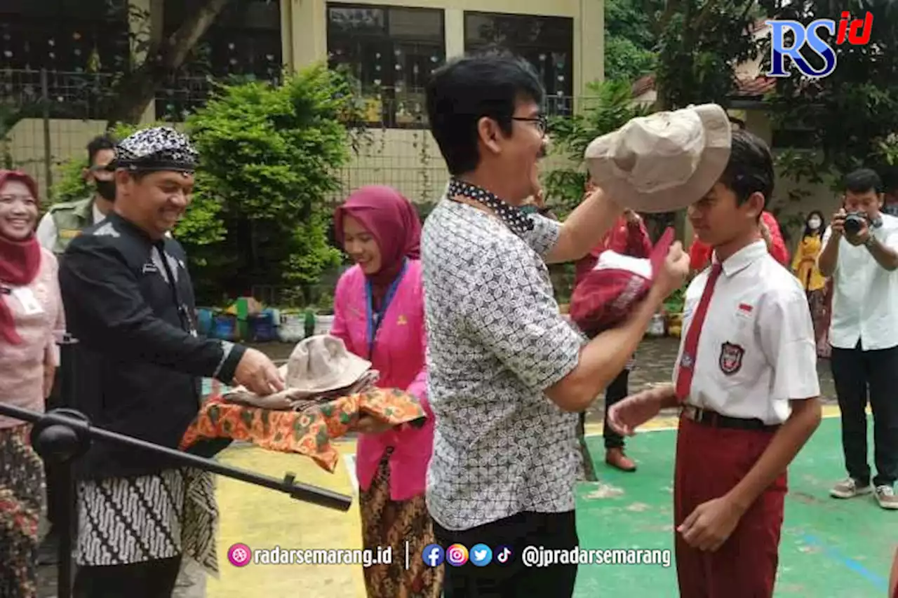 SDN 03 Ngaliyan Pelopor Urban Farming, 250 Siswa Jadi Petani Cilik dan Detektif Pangan