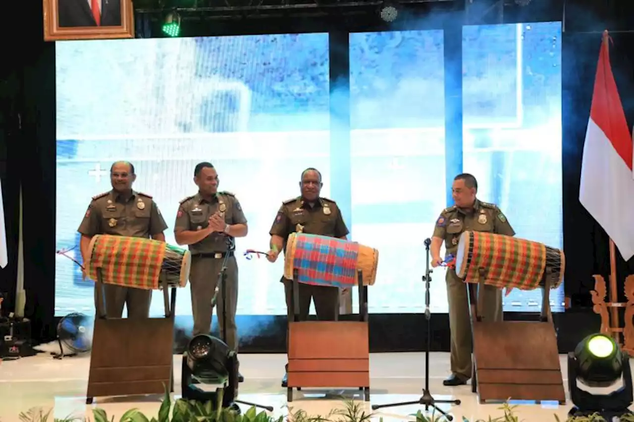 HUT Satpol PP dan Satlinmas, 12 Daerah Terima Penghargaan Karya Bhakti Satpol PP |Republika Online