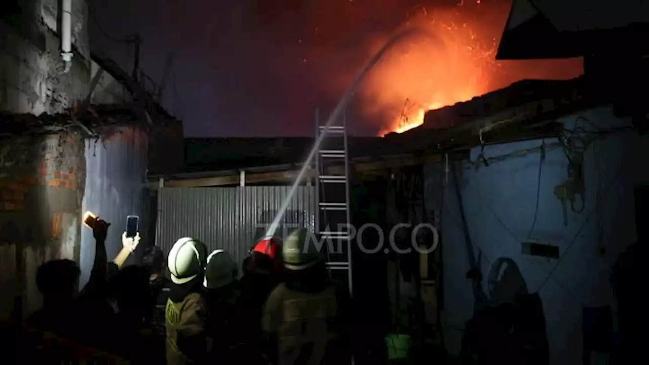 Kisah Warga Korban Kebakaran Depo Pertamina Plumpang: Hanya Bawa Baju di Badan