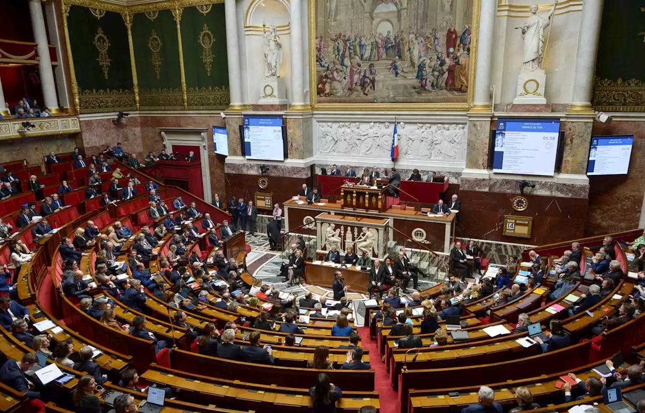 L’Assemblée nationale adopte une loi visant à réguler les influenceurs