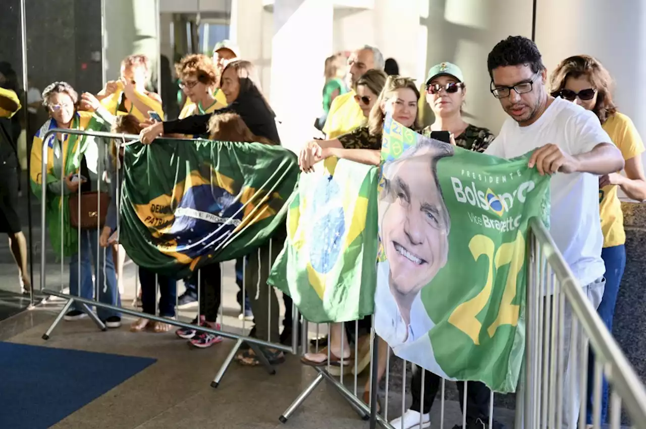 Jair Bolsonaro rentre au Brésil pour la première fois depuis sa défaite électorale