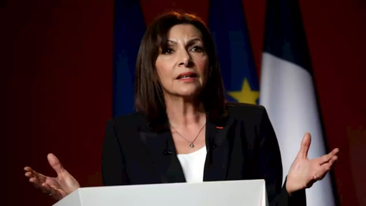 ZFE du Grand Paris: Hidalgo contre un nouveau report, demande à Macron de 'prendre ses responsabilités'