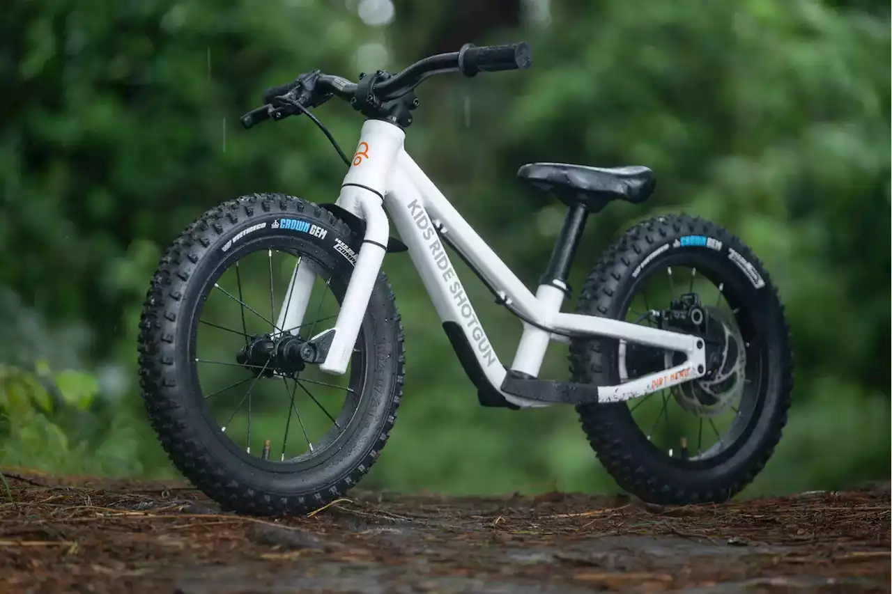 Kids Ride Shotgun Dirt Hero Balance Bike is a 'Scaled-Down Enduro Machine'