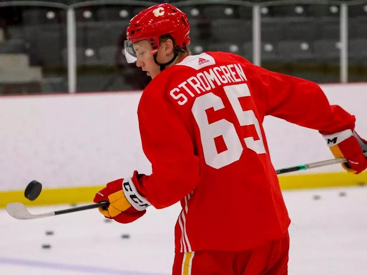 Flames sign highly touted prospect William Stromgren