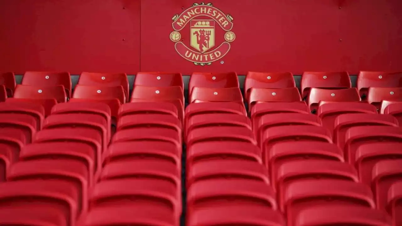 Manchester United returns to profit in second quarter