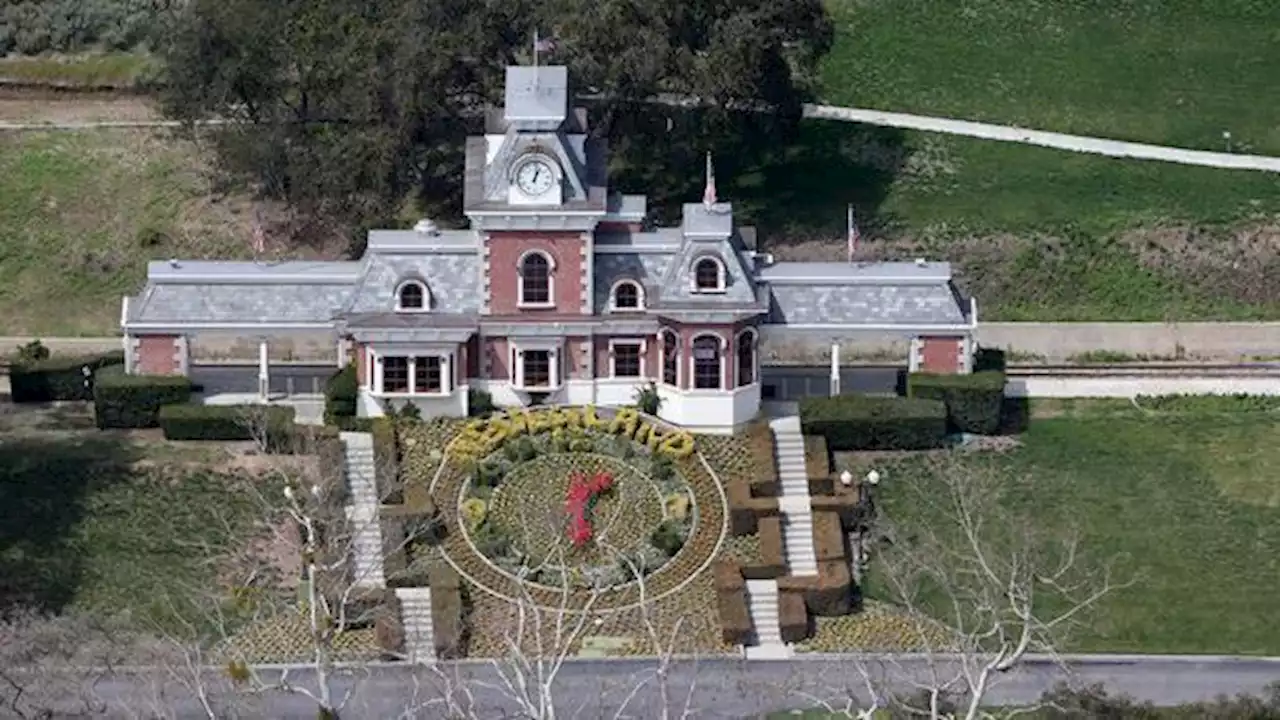 Michael Jackson : Neverland méconnaissable, découvrez l'étonnante résurrection de sa célèbre propriété (Photos)