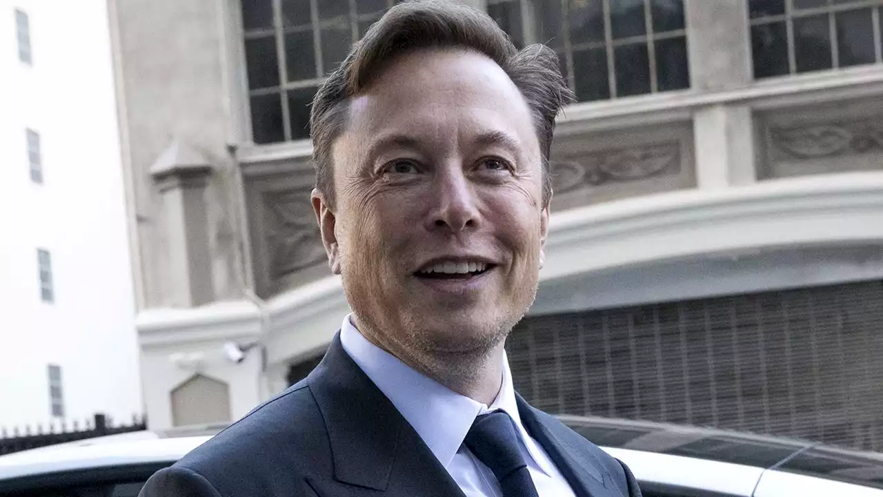 Elon Musk passes Barack Obama to become most followed account on Twitter