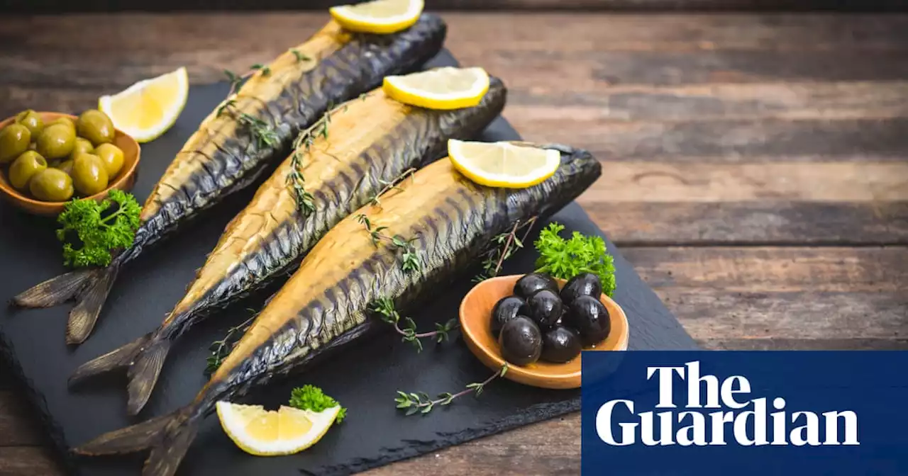 Mediterranean diet ‘can reduce heart attacks in people at higher risk’