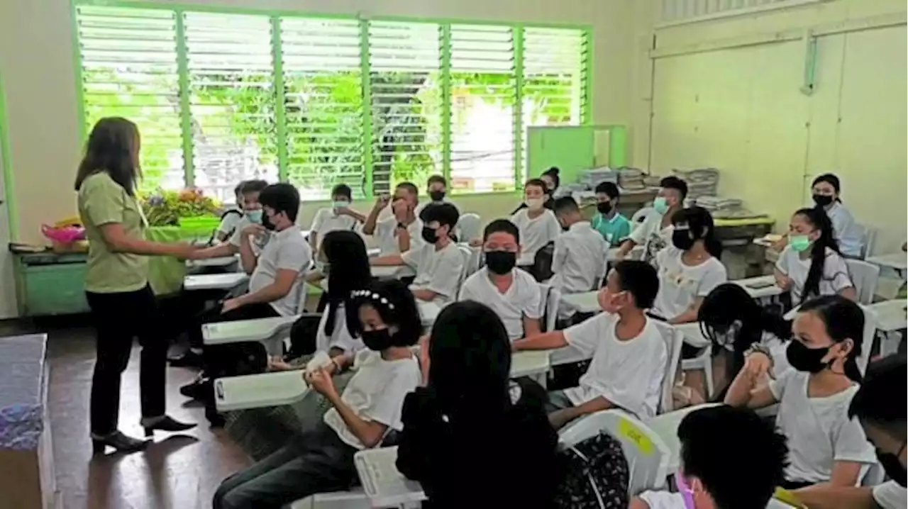 DepEd: No plan to return to prepandemic school calendar