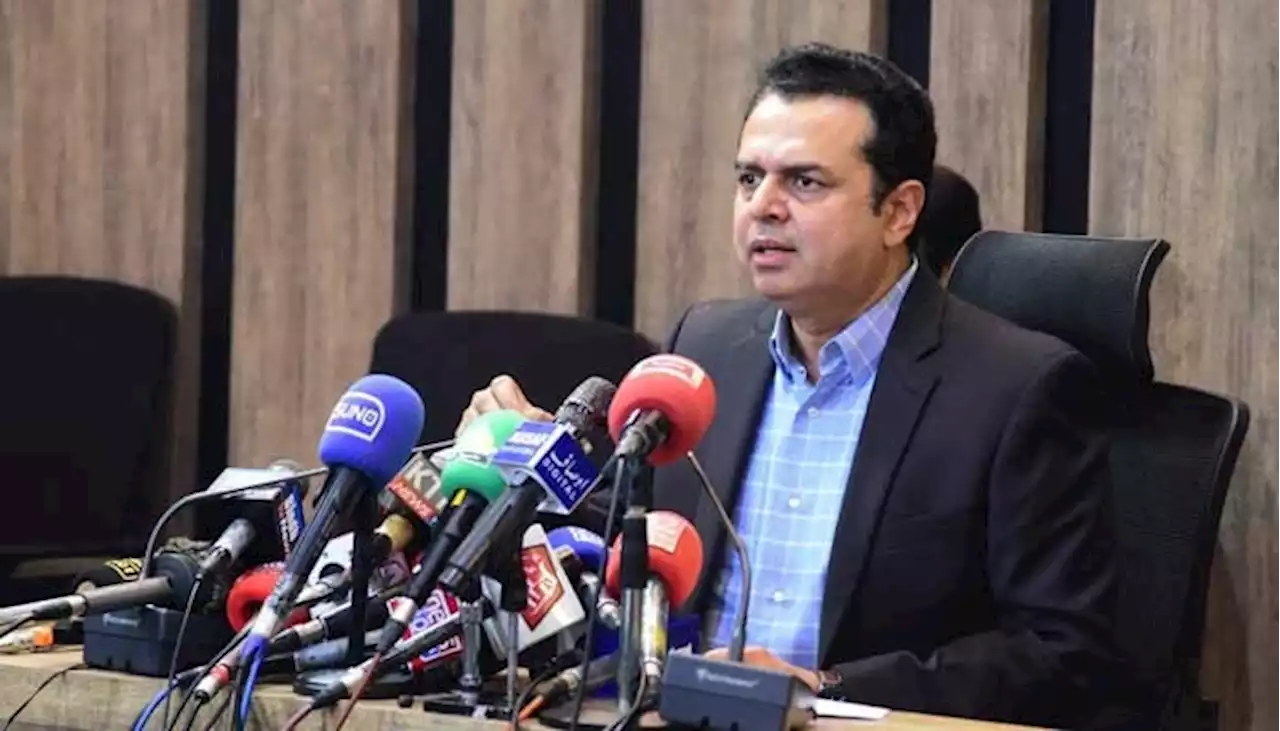 جب آر ٹی ایس بیٹھا تو کسی نے کوئی سوموٹو نہیں لیا، طلال چوہدری