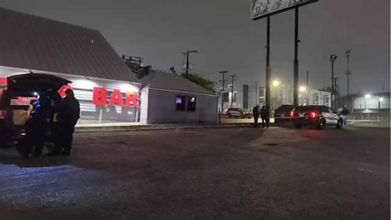 Suspect in deadly Northwest Side sports bar shooting turned himself in, San Antonio police say