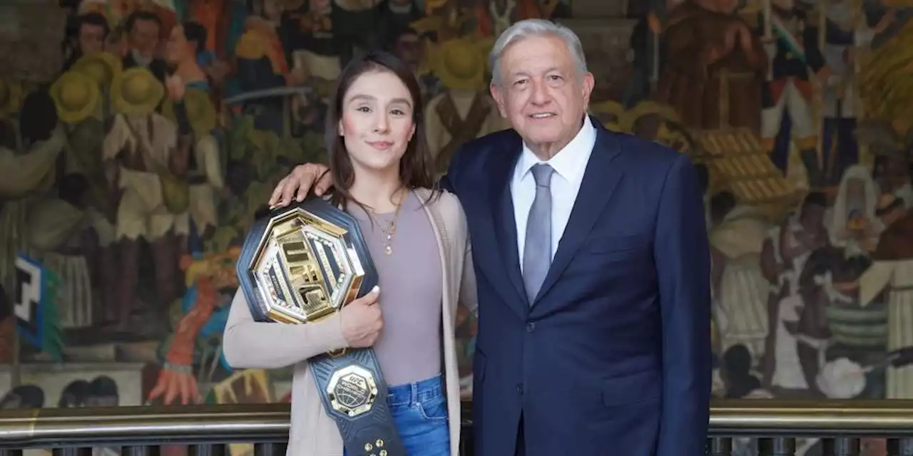 AMLO recibe a Alexa Grasso, la mexicana campeona mundial de UFC (Fotos)