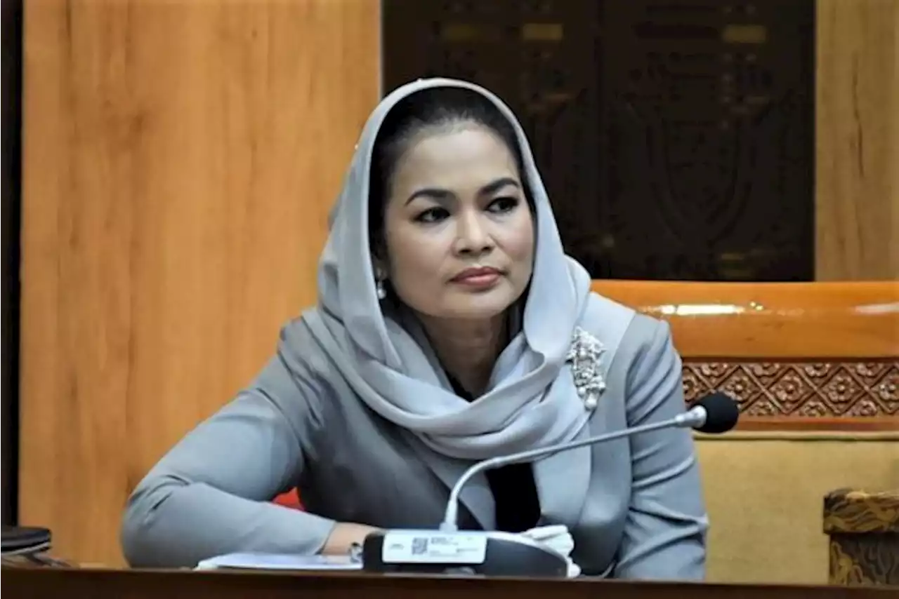 DPR Pertanyakan Kemendikbudristek Soal Nasib Guru PPPK