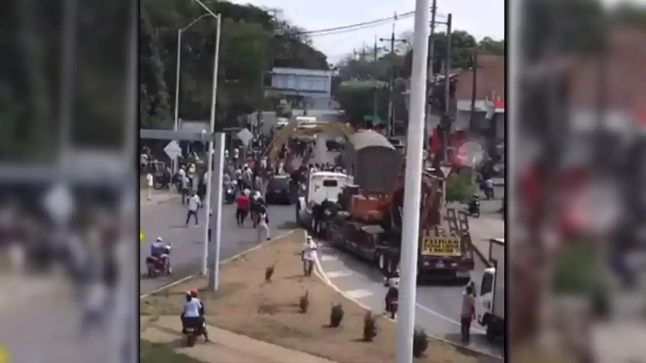 [VIDEO] Reportan enfrentamientos entre el ESMAD y un grupo de manifestantes en Caucasia