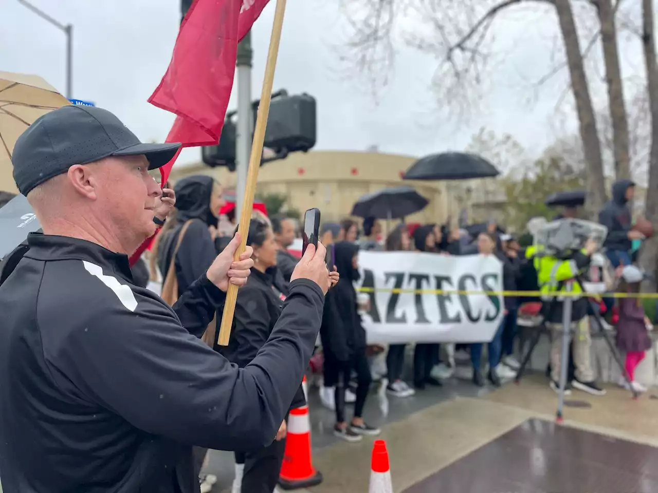 San Diegans Wish Aztecs Well as They Head off to Final Four