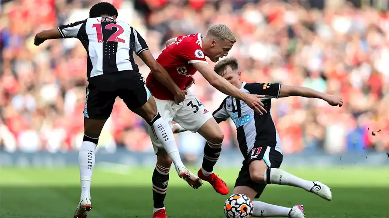 Official Manchester United availability update for Newcastle United match - 4 out and 4 doubts