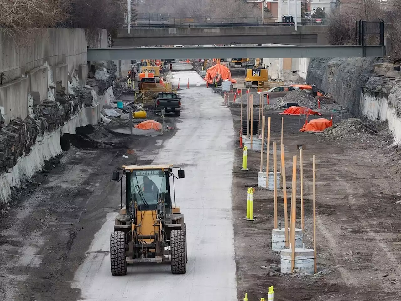 LRT: City aims to have Trillium Line open to passengers in October after long delay